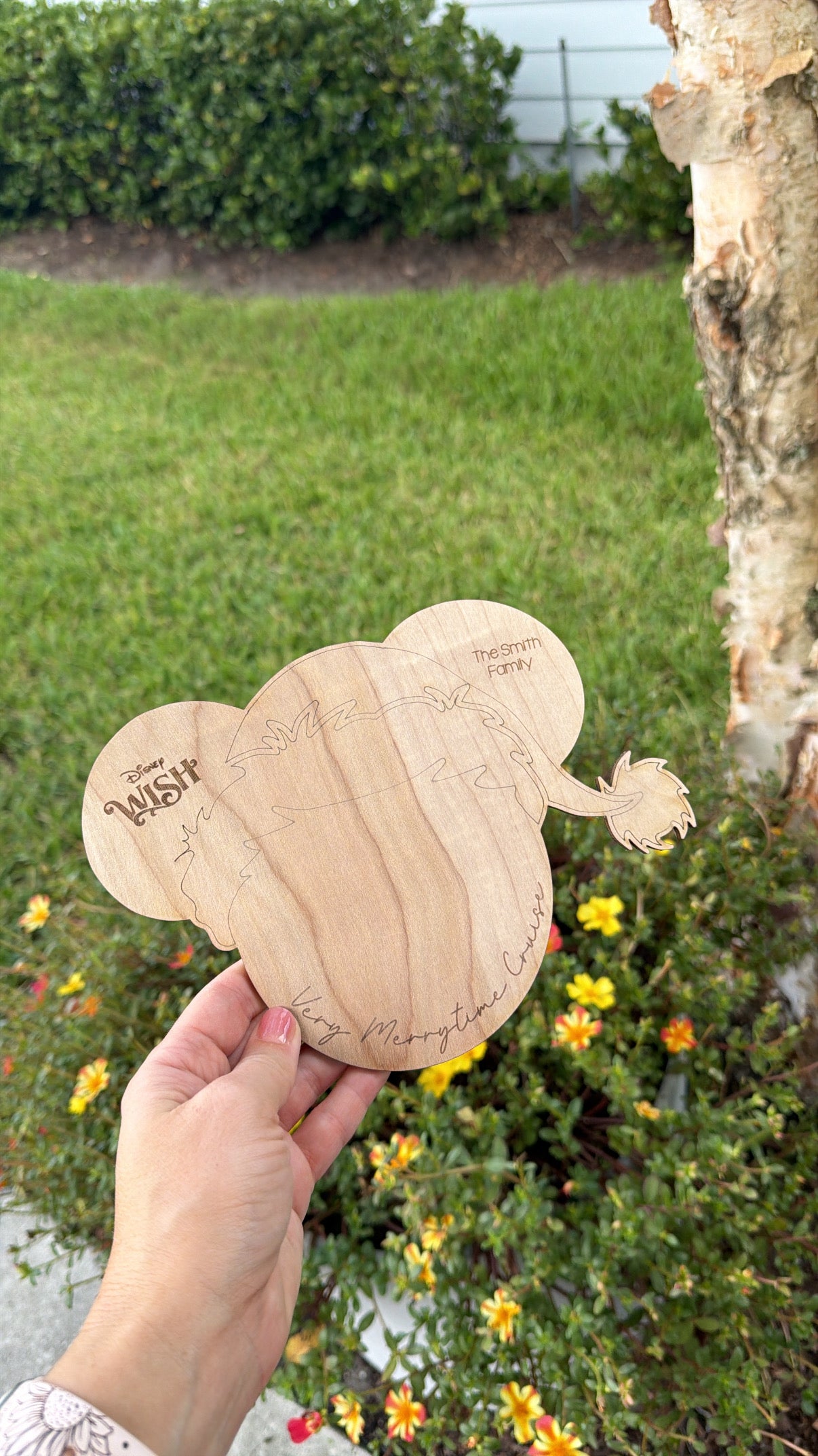 Mickey Fish Extender Charcter Wood Signature Board Very Merrytime Christmas
