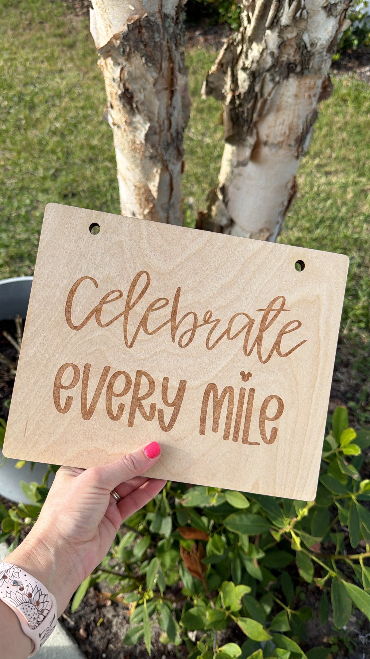 Large Hidden Mickey Running Bib Keeper